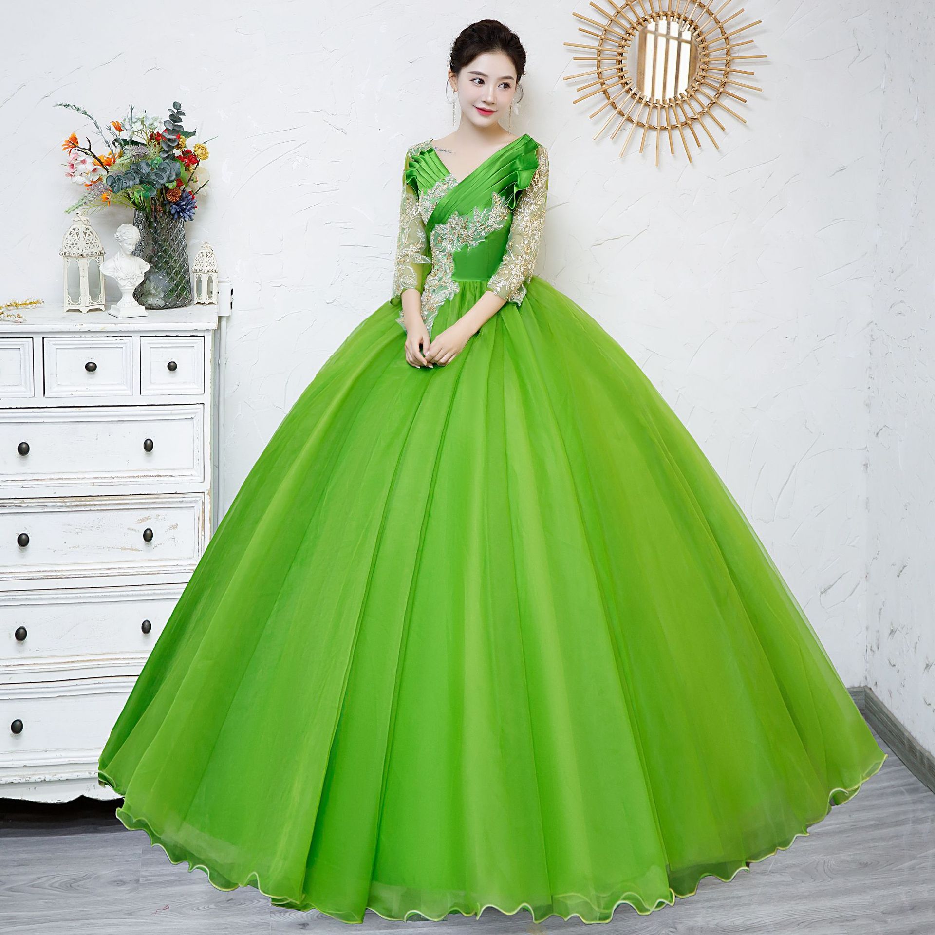 Amazing Ready-to-wear Dresses  - огляд і ціна Women Formal Wear Photoshoot