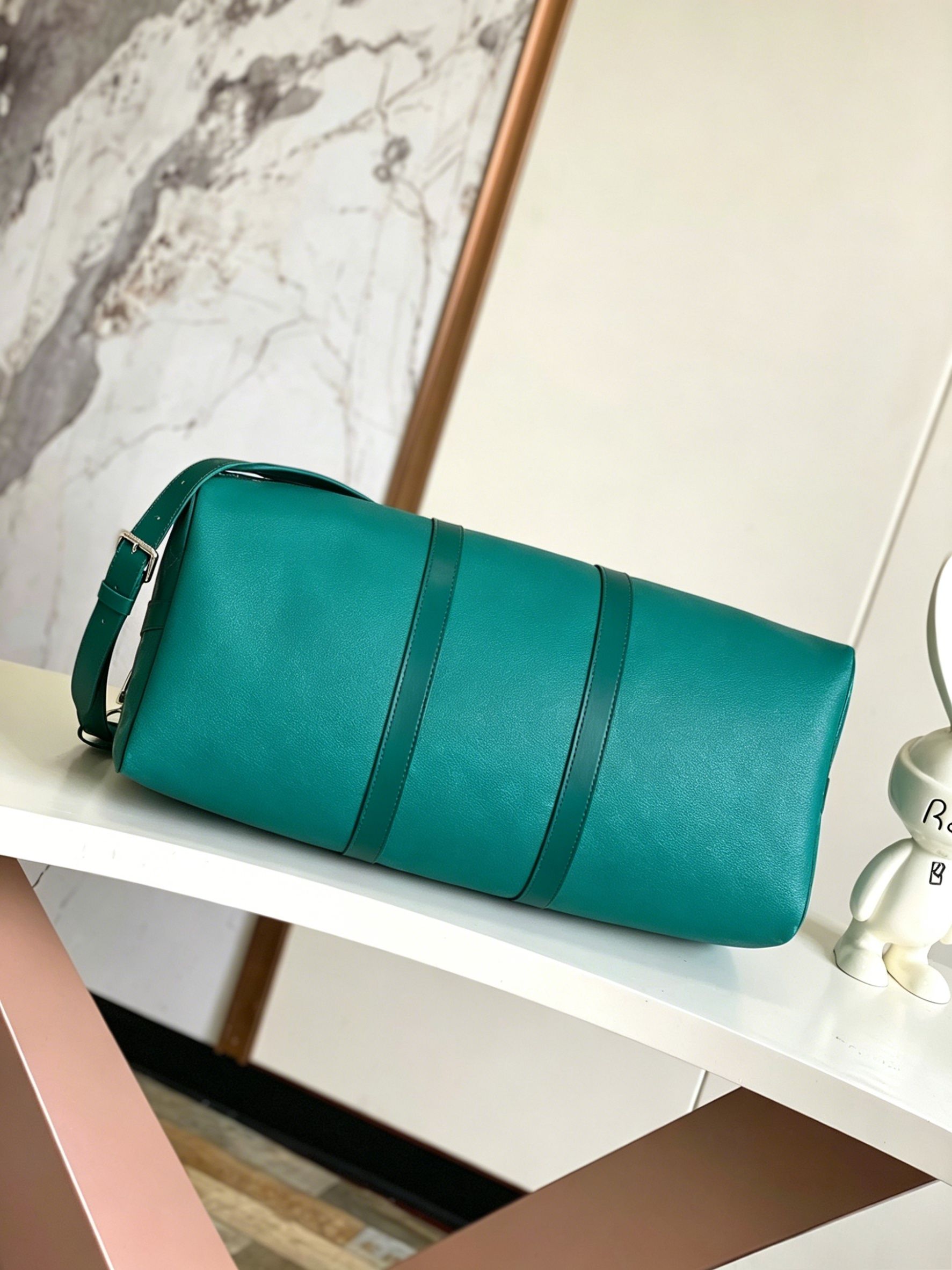 Universal Minimal Multi-Functi - огляд і ціна Shoulder Bag Structured