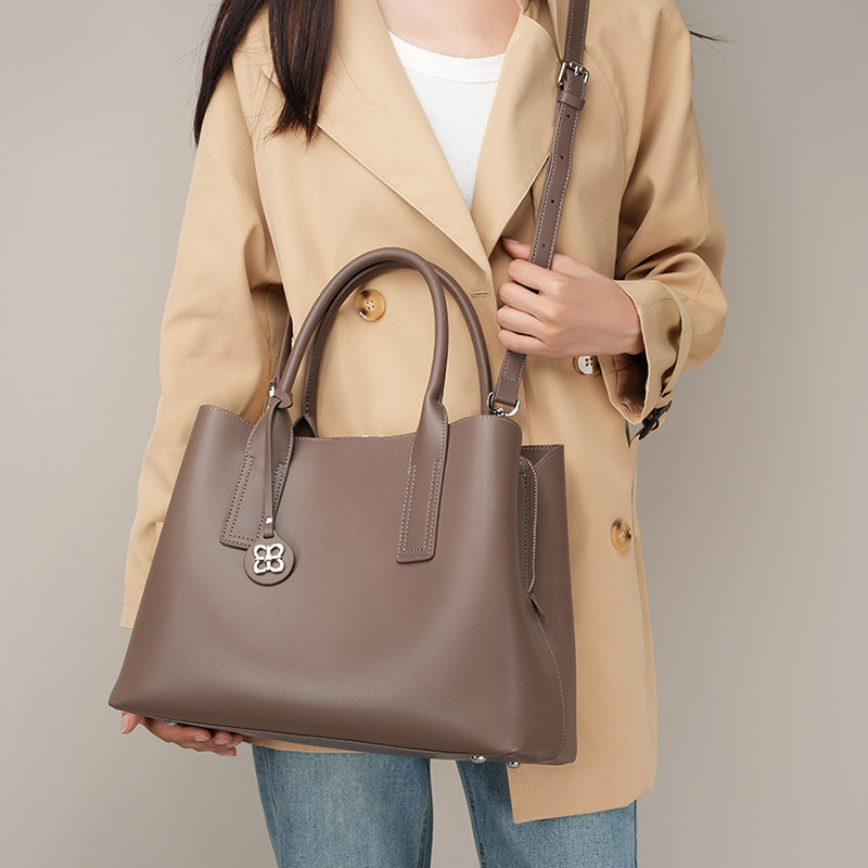 Women Black Genuine Leather St - огляд і ціна Shoulder Bag Structured