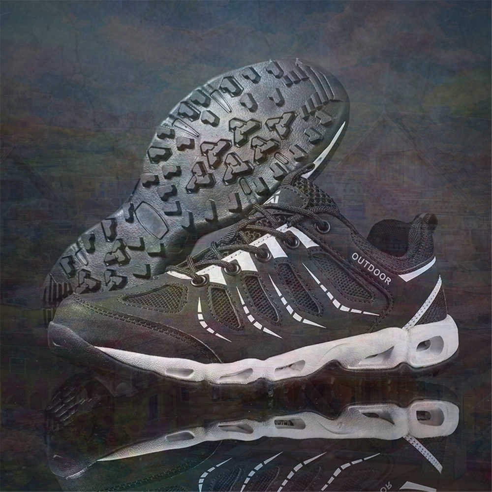Sumer Round Tip Silver Sneaker - огляд і ціна Women Formal Wear Black