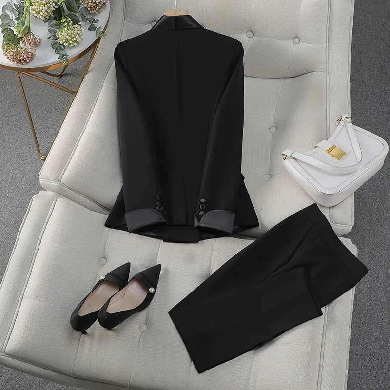 Elegant Red Black Women Pant S - огляд і ціна Women'S Formal Day Wear